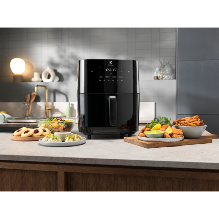 Electrolux - Karstā gaisa fritieri - EAF7SB