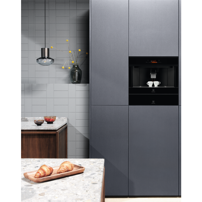 Electrolux - Iebūvējams kafijas automāts - EBC85H